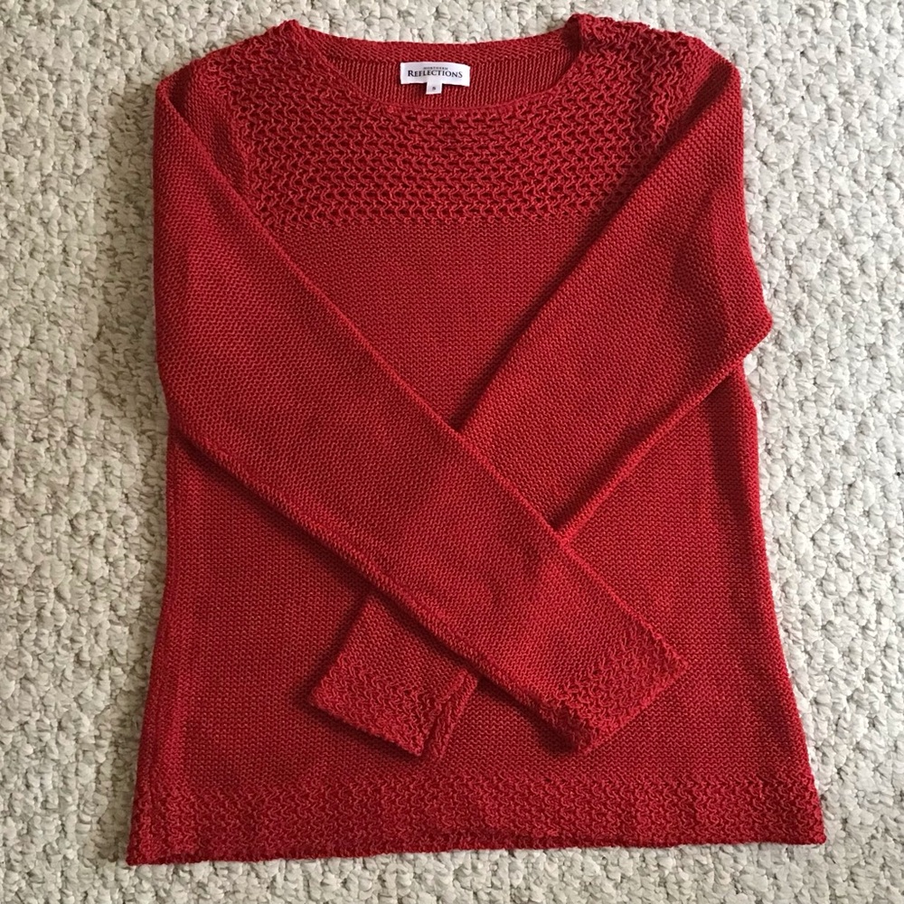 Elegant Vibrant Red Women's Sweater - Picture 4 of 5